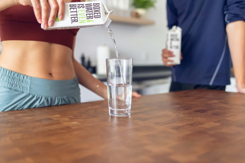 Pani Kaise Weight Loss Me Help Karta Hai?